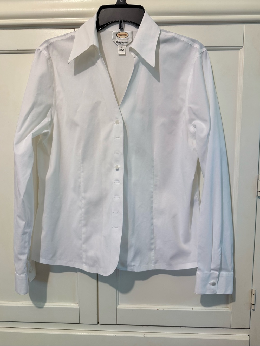 Wmn’s Talbots  White Button-Up Dress Shirt - Classic Collared Blouse